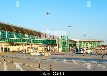 Aerei, auto di servizio, aeroporto di Porto Foto Stock