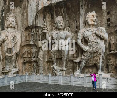 Le Grotte di Longmen (Grotte di Longmen) in Luoyang Cina Foto Stock