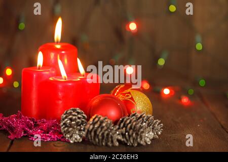 Natale ancora con candele. Foto Stock