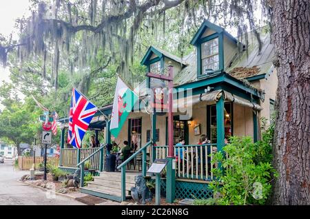 Il ristorante Prince of Wales è raffigurato in Cuna Street, il 11 aprile 2015, a St. Augustine, Florida. Il pub in stile britannico serve piatti tradizionali. Foto Stock