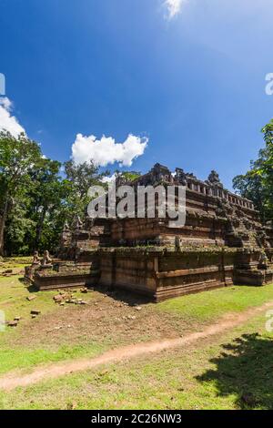 Angkor Thom, Phimeanakas o Vimeanakas, è un tempio indù, antica capitale dell'Impero Khmer, Siem Reap, Cambogia, Sud-est asiatico, Asia Foto Stock