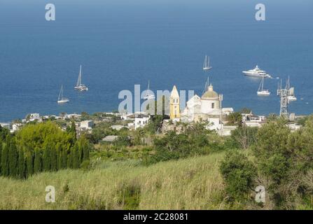 Elevato angolo di visione a Stromboli vicino la Sicilia, Italia Foto Stock