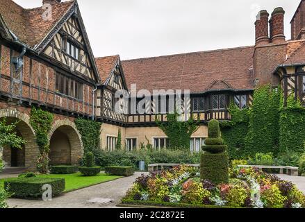 Palazzo Cecilienhof, Potsdam, Germania Foto Stock