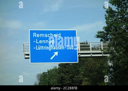 Autostrada federale uscita Remscheid, Lennep, LÃ¼ttringhausen SÃ¼d Foto Stock