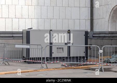 Stand da portabile di un generatore di potenza elettrica Unità Foto Stock