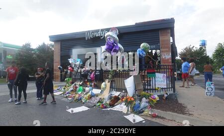 Atlanta, George Wendy's dove Rayshard Brooks è stato ucciso dalla polizia di Atlanta Foto Stock