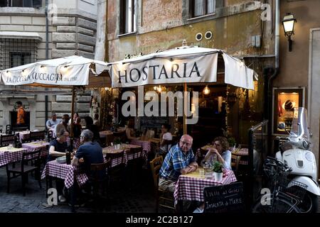 Ristorante ebraico dello storico ghetto ebraico, a Roma. Foto Stock