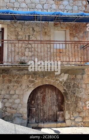 Vecchia casa a Igrane Foto Stock