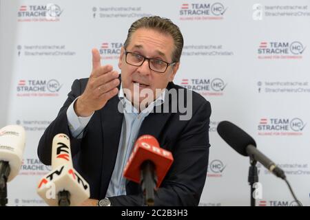 Vienna, Austria. 17 giugno 2020. Conferenza stampa "Team HC Strache-Alliances for Austria" sugli attuali sviluppi politici in Austria. Nella foto è raffigura il Presidente Federale Heinz Christian Strache. Credit: Francesco PERC / Alamy Live News Foto Stock