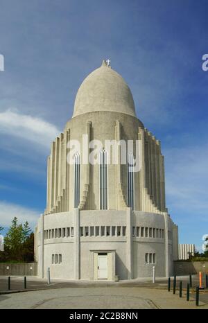 Estate soleggiato giorno a Reykjavik e Hallgrímskirkja Foto Stock