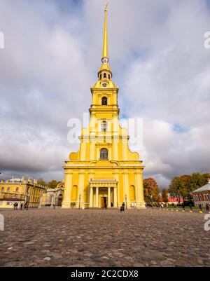 Chiesa della Cattedrale di Pietro e Paolo, Fortezza di Pietro e Paolo, San Pietroburgo, Russia Foto Stock