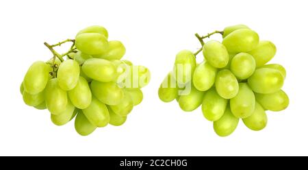 Verde grappolo di uva isolati su sfondo bianco Foto Stock
