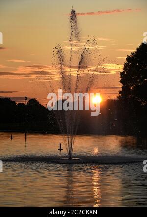 Tramonto a Andrew Haydon Park Foto Stock