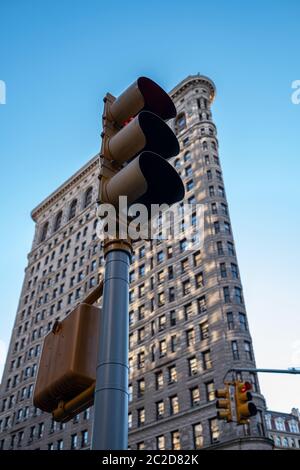 Architettura primo piano del Flatiron Building nel pomeriggio a New York City Foto Stock