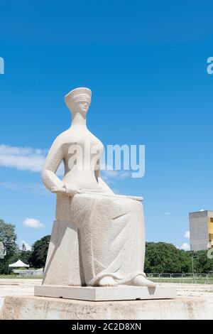 Statua "la Giustizia" (A Justiça). Foto Stock