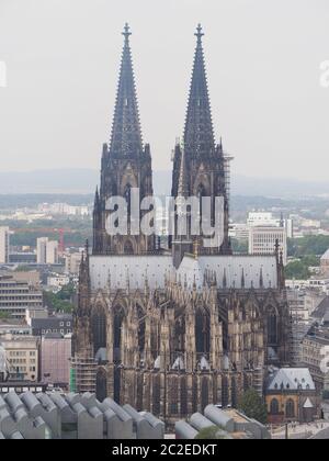 Koelner Dom Hohe Domkirche Sankt Petrus (significato San Pietro Cattedrale gotica chiesa in Koeln, Germania Foto Stock