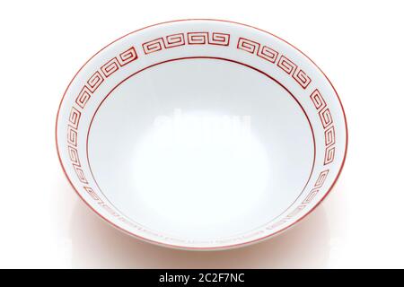 Svuotare ramen donburi della tradizionale raimon pattern su sfondo bianco Foto Stock