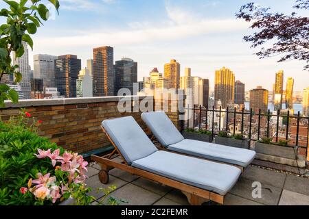 Urbano giardino sul tetto, NYC Foto Stock