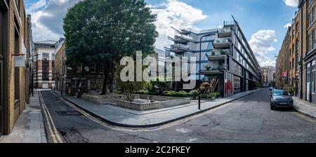 Shoreditch, Londra - ampia vista della strada residenziale Foto Stock