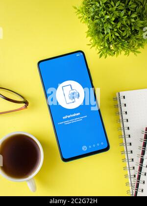 Assam, india - 23 maggio 2020 : Mparivahan app per l'autorità indiana dei trasporti. Foto Stock
