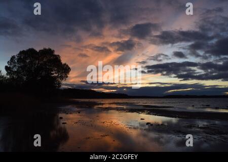 Tramonto su kolpinsee nel brandeburgo in sommer 2018 Foto Stock