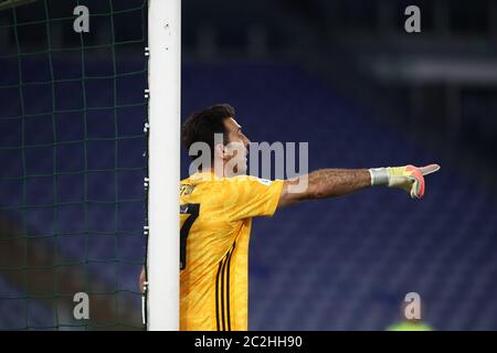 Roma, Lazio, Italia. 21 Giugno 2020. Durante la finale Coppa Italia della partita di calcio tra SSC Napoli e FC Juventus il 17 maggio 2020 allo stadio Olimpico di Roma.nella foto: BUFFON Credit: Fabio Sasso/ZUMA Wire/Alamy Live News Foto Stock