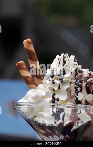 tazza di gelato Foto Stock