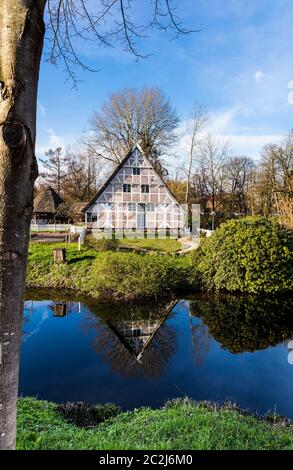 La casa 'Altländer' dal 1733 da Huttfleth nel 'museo all'aperto sull'isola' a Stade Foto Stock