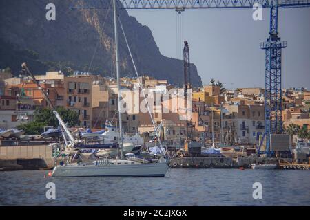 Porto di Banghera in Siciliy il porto della piccola città di Porticello Foto Stock