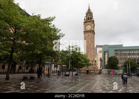 L'orologio Albert Memorial a Queen's Square, Belfast, Irlanda del Nord, Regno Unito, Europa Foto Stock