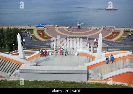 Vista dalle scale di Chkalov sul argine inferiore Volga Foto Stock