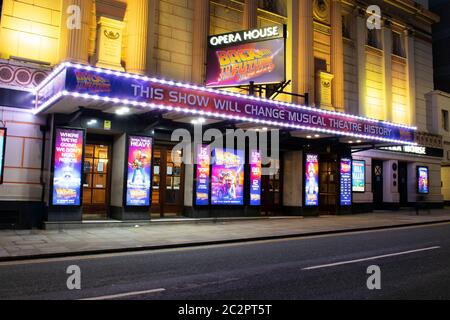 Torna alla futura mostra al teatro dell'Opera Quay Street. Manchester Regno Unito. Foto Stock