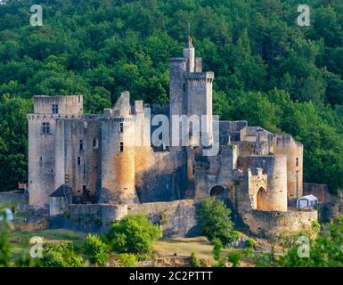 Il castello di Bonaguil nel Lot et Garonne, Francia Foto Stock