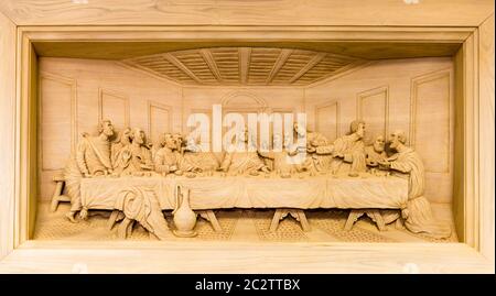Cena del Signore intaglio del legno nel telaio Foto Stock