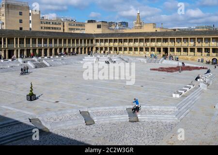 Sala pezzo a Halifax Foto Stock