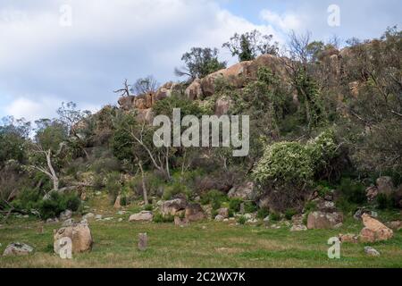 Escort Rock, luogo della Robbia d'oro del 1862 vicino Eugowra, nuovo Galles del Sud, Australia. Foto Stock
