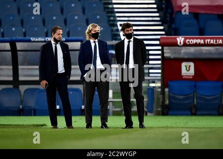 Roma, Italia - 17 giugno 2020: Fabio Paratici (L), Pavel Nedved e Andrea Agnelli della Juventus FC guardano prima della finale di Coppa Italia tra il SSC Napoli e la Juventus FC. SSC Napoli ha vinto 4-2 su Juventus FC dopo calci di pena, tempo regolare è terminato 0-0. Credit: Nicolò campo/Alamy Live News Foto Stock