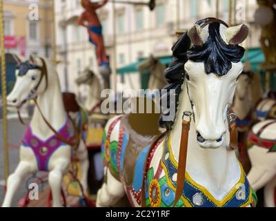 cavallo della giostra Foto Stock