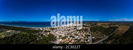 Foto aeree, Can Picafort, baia e agricoltura, Maiorca, Isole Baleari, Spagna Foto Stock