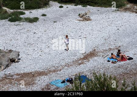 Marina di Camerota - Turisti a Cala Bianca Foto Stock