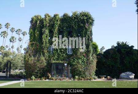 Hollywood, California, USA 17 giugno 2020 una visione generale dell'atmosfera del cimitero di Hollywood Forever il 17 giugno 2020 a Hollywood, California, USA. Foto di Barry King/Alamy Stock foto Foto Stock