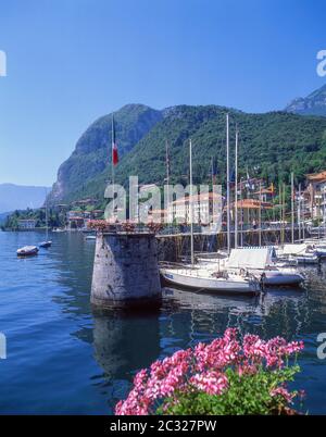 Vista sul porto sul Lago di Como, Menaggio, Provincia di Como, Regione Lombardia, Italia Foto Stock