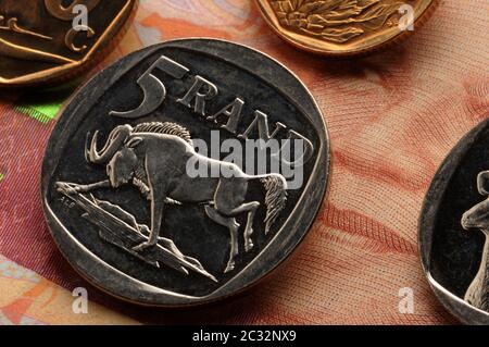 Primo piano sulle monete sudafricane Foto Stock