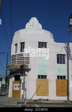 Los Angeles, California, USA 18 giugno 2020 UNA visione generale dell'atmosfera di un edificio Art Deco imbarcato durante Coronavirus Covid-19 Pandemic il 18 giugno 2020 a Los Angeles, California, USA. Foto di Barry King/Alamy Stock foto Foto Stock