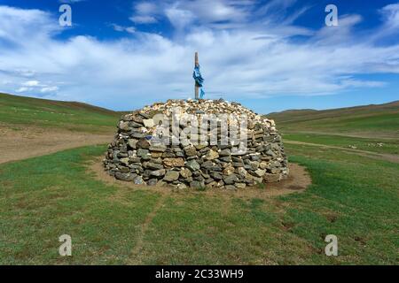 Mucchio di pietre sacre in Mongolia Foto Stock