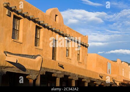 Piazza storica a Taos, New Mexico, USA Foto Stock