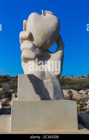 Il famoso parco delle sculture di Ayia Napa a Cipro Foto Stock