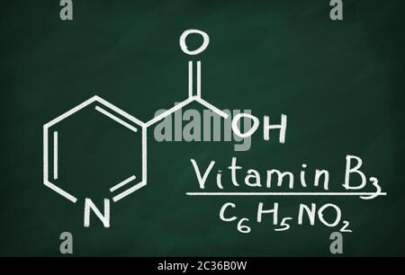 Modello strutturale della vitamina B3 (Niacina) sulla lavagna. Foto Stock