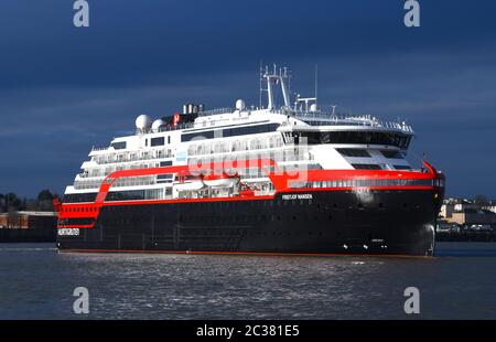 Sabato 7 marzo, Terminal Internazionale delle Crociere di Londra, Regno Unito. Nave da crociera a batteria Fridtjof Nansen, attraccata al London International Cruise ter Foto Stock