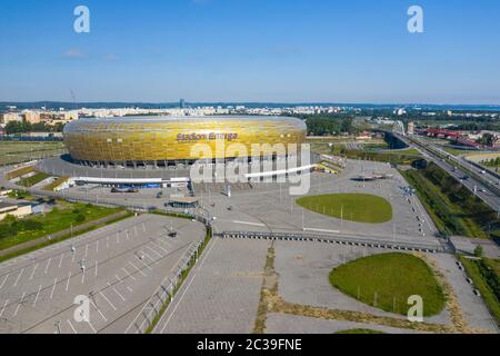 GDANSK, POLONIA - 17 GIUGNO 2020: Veduta aerea dello Stadio Energa, stadio di casa della squadra locale Lechia Gdansk. Danzica, Polonia. Foto Stock